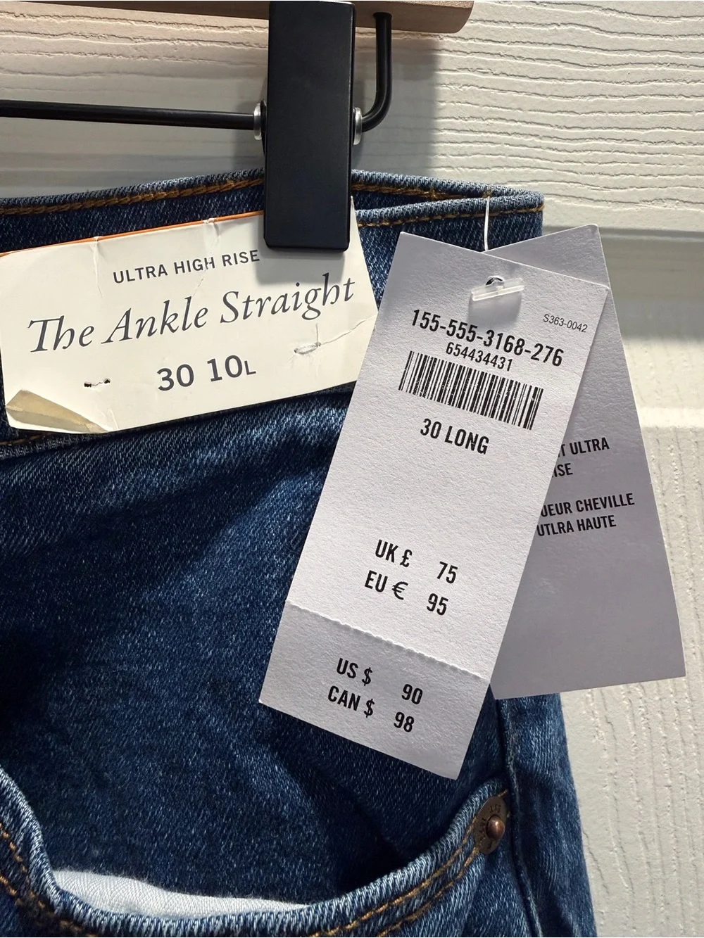 Abercrombie and Fitch Ultra High Rise Ankle Straight Jean-30 Long-NWT - Picture 7 of 12